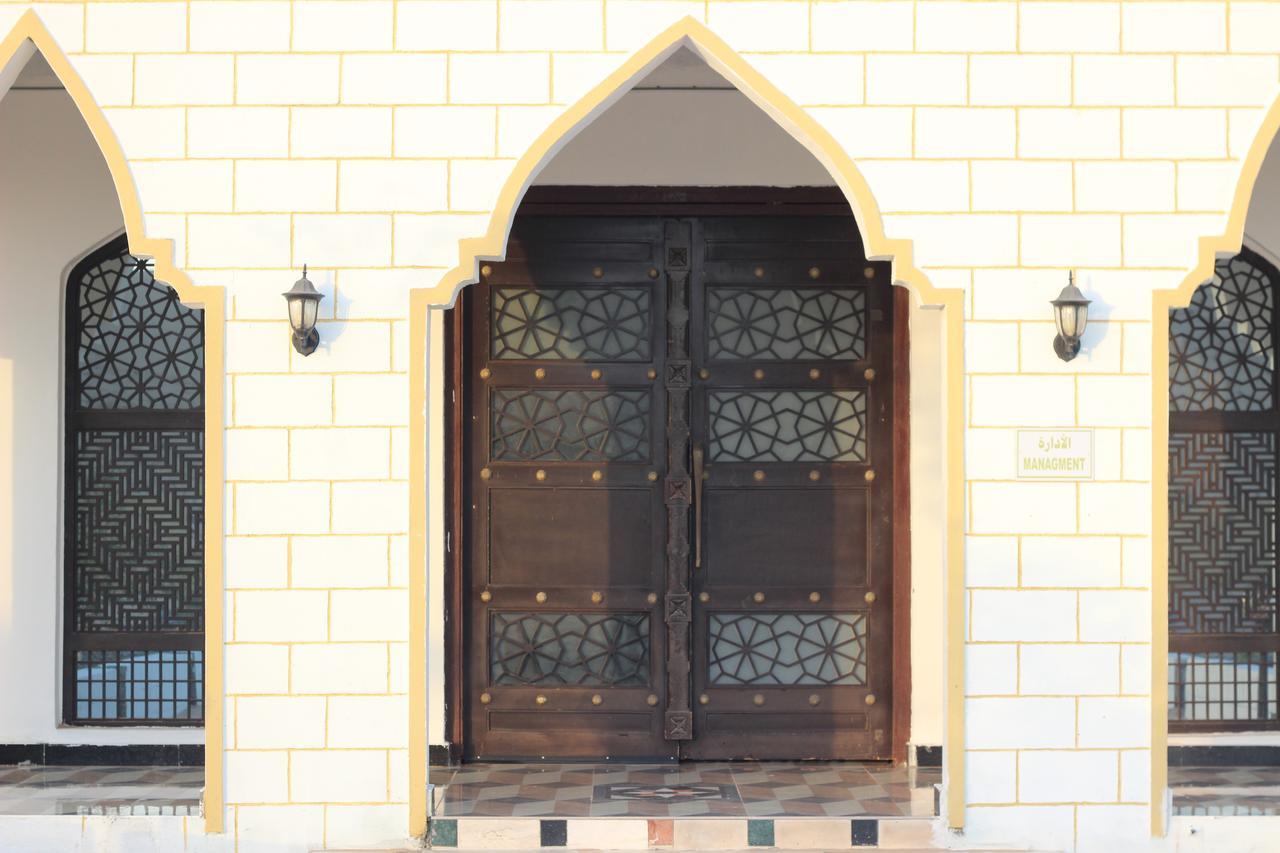 Golden Palm Oasis Ξενοδοχείο Fulayj al Masha'ikh Εξωτερικό φωτογραφία